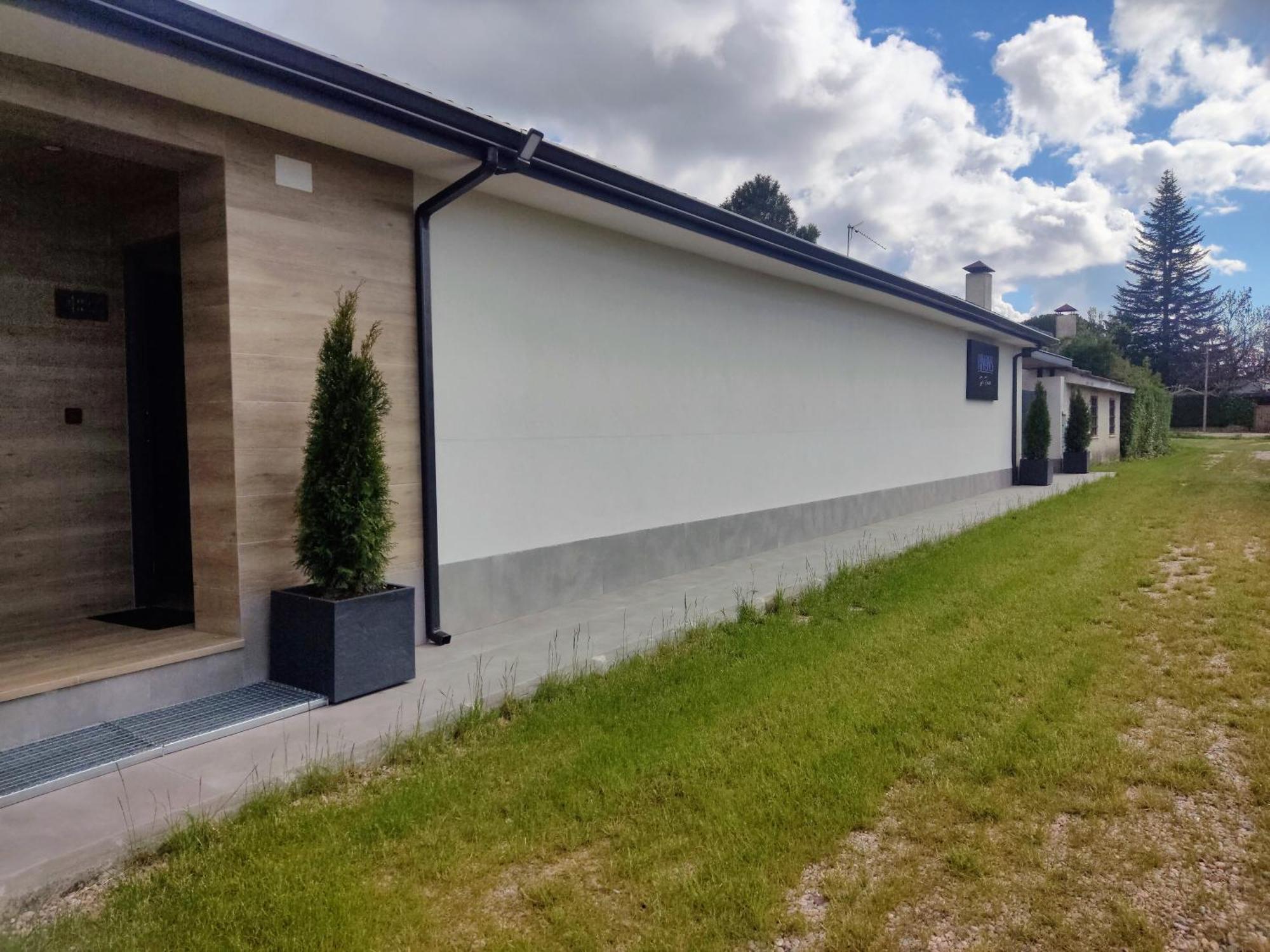 Rincones De Riaza Solo Adultos Guest House Exterior photo